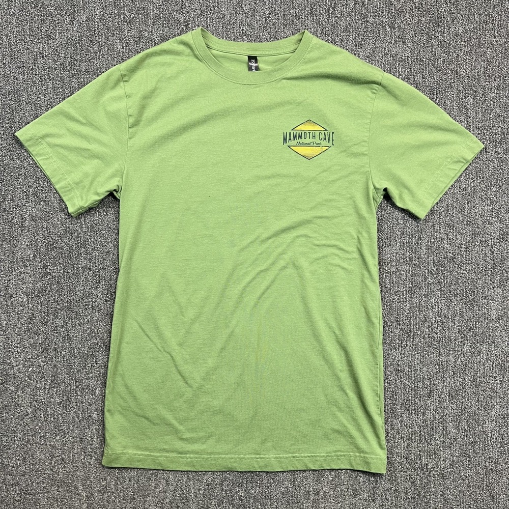 Primease Mammoth Cave National Park Graphic Tee Size M Green Hiking Gorpcore Bat